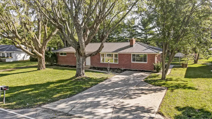 344 Greenacres Drive, Springfield, OH 45504 - #2