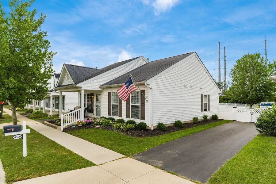 4509 Stranton Park Drive, Grove City, OH 43123 - #3