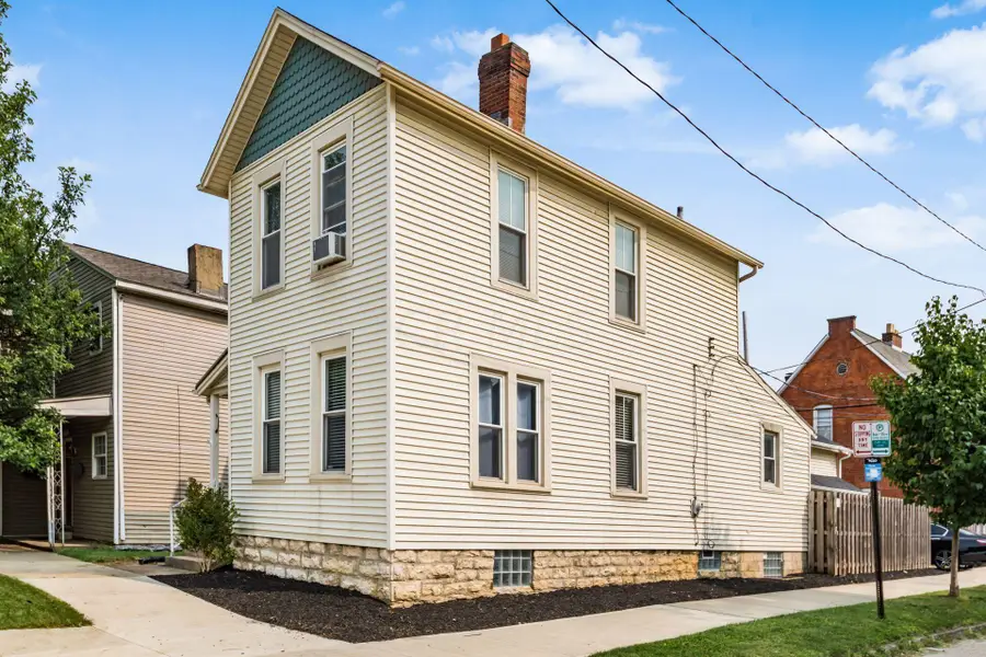 121 Mcmillen Avenue, Columbus, OH 43201 - #3