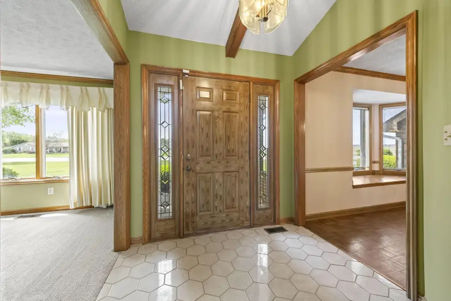 6002 Bowen Road, Canal Winchester, OH 43110 - #3