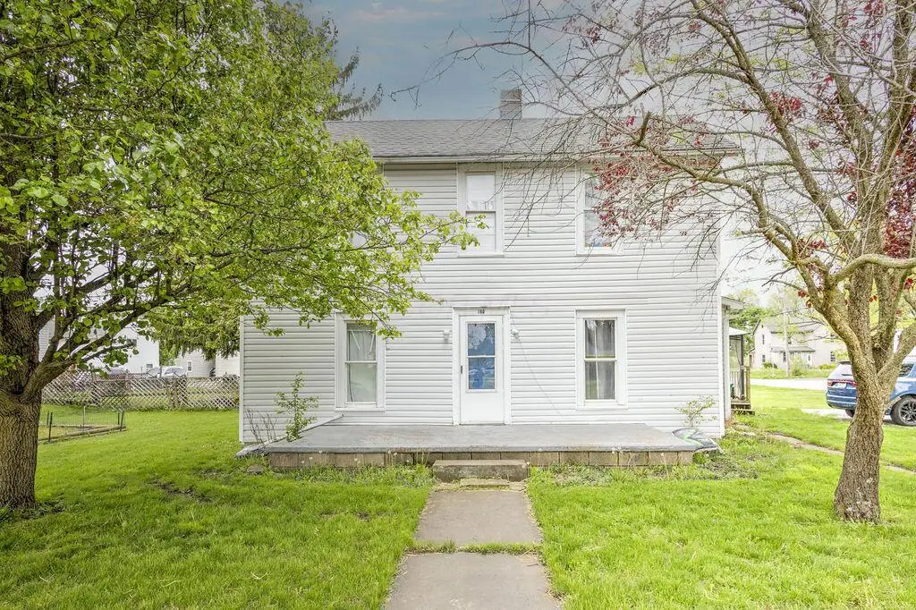 160 N Clayton Street, Centerburg, OH 43011 - #1