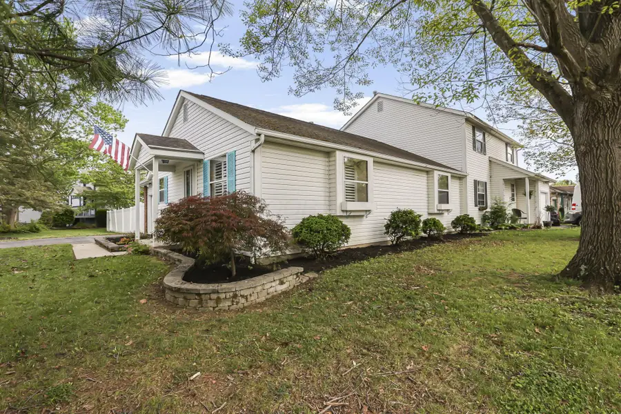 162 South Fork Circle, Pataskala, OH 43062 - #3
