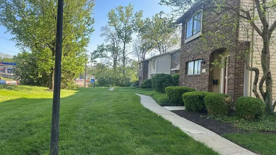 1373 S Waggoner Road, Reynoldsburg, OH 43068 - #3