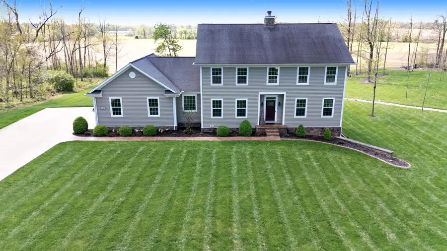 9596 Woodridge Circle, Fredericktown, OH 43019 - #3