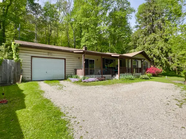 10287 State Route 664 N, Logan, OH 43138