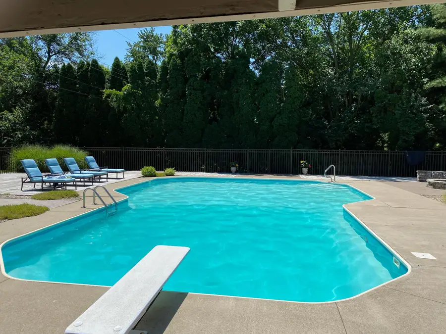 4994 Henderson Heights Road, Columbus, OH 43220 - #2