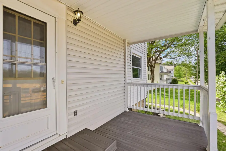 233 N Columbus Street, Somerset, OH 43783 - #3