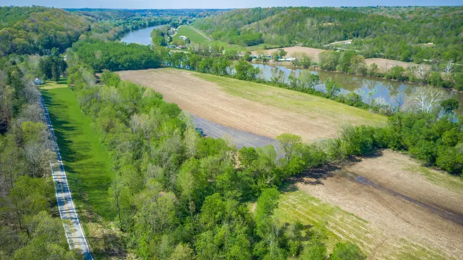 3725 N River Road E, Zanesville, OH 43701 - #2
