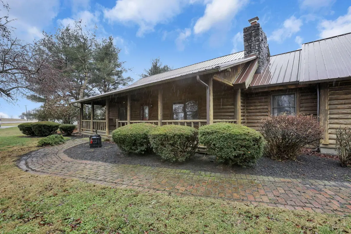 3591 Richland Road Ne, Pleasantville, OH 43148 - #1