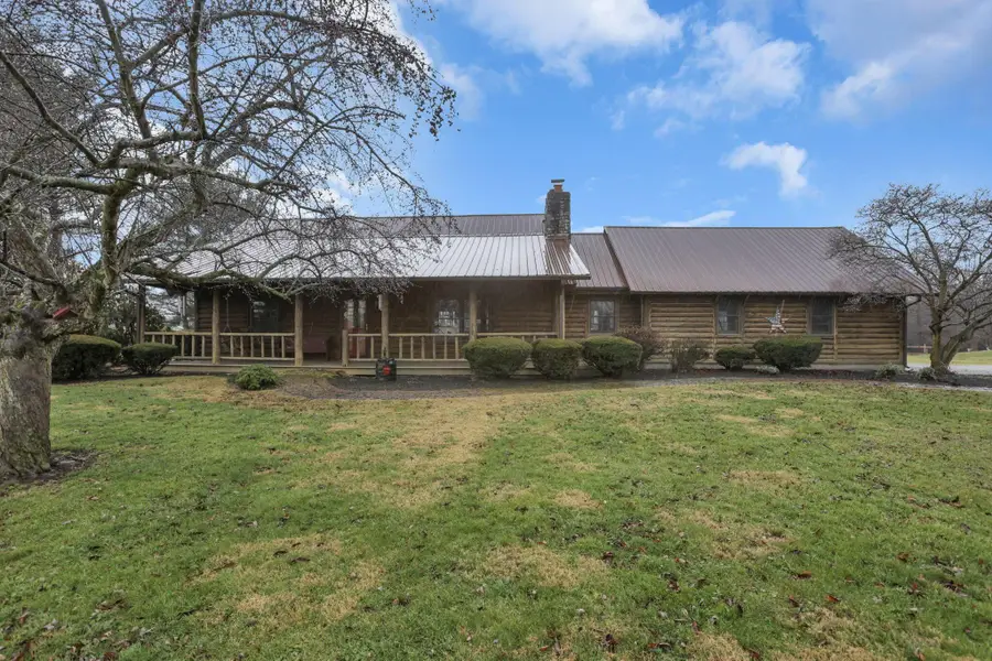 3591 Richland Road Ne, Pleasantville, OH 43148 - #2