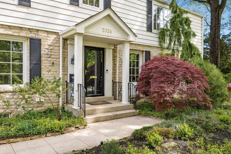 2324 Abington Road, Upper Arlington, OH 43221 - #3