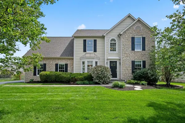 9281 Marlebury End, Powell, OH 43065