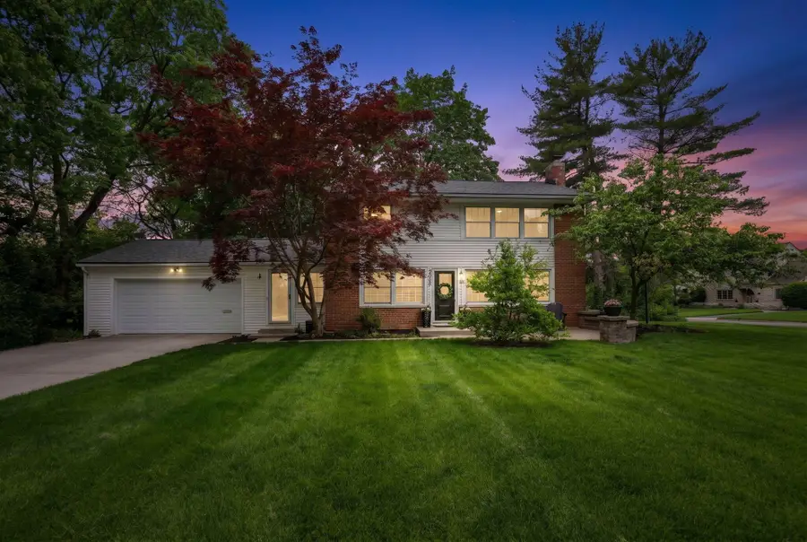 2005 Malvern Road, Upper Arlington, OH 43221 - #2