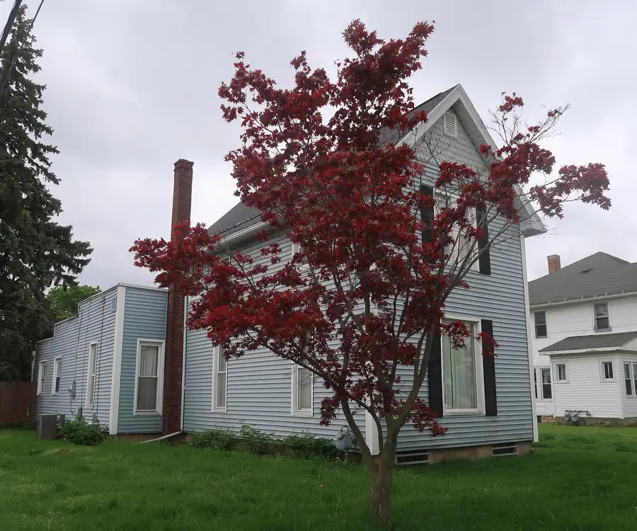 115 W Jackson Street, Fostoria, OH 44830 - #3
