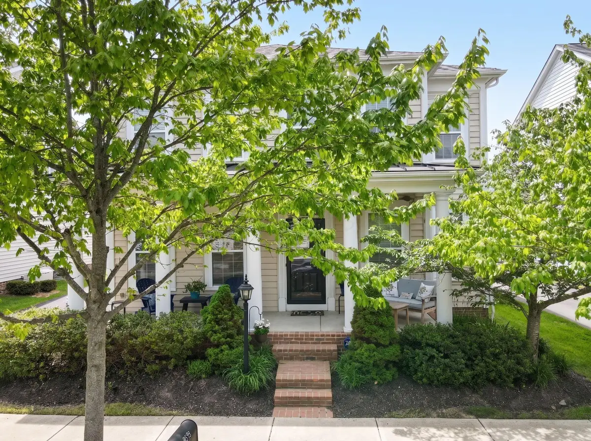 8121 Griswold Drive, New Albany, OH 43054 - #1