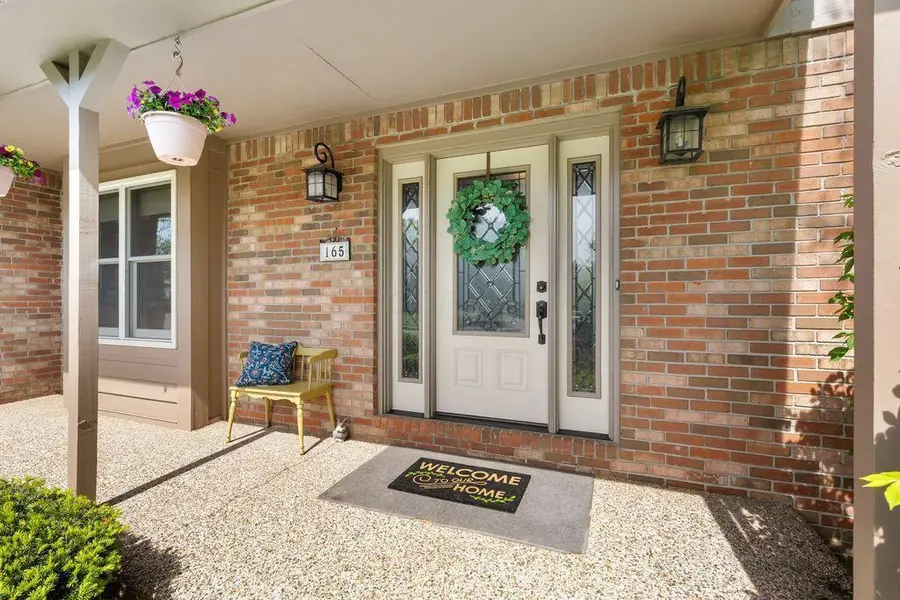 165 Briarbend Boulevard, Powell, OH 43065 - #2