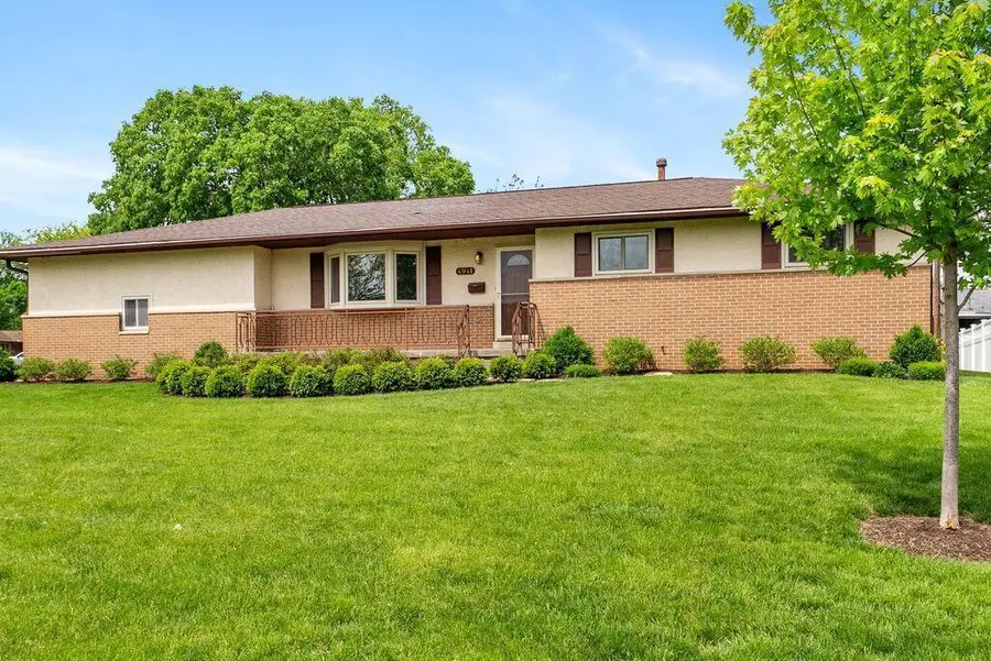 4941 Cheviot Drive, Columbus, OH 43220 - #2