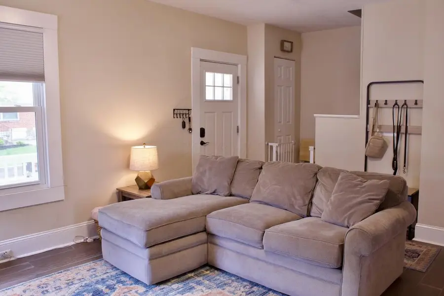 925 Gilbert Street, Columbus, OH 43206 - #3