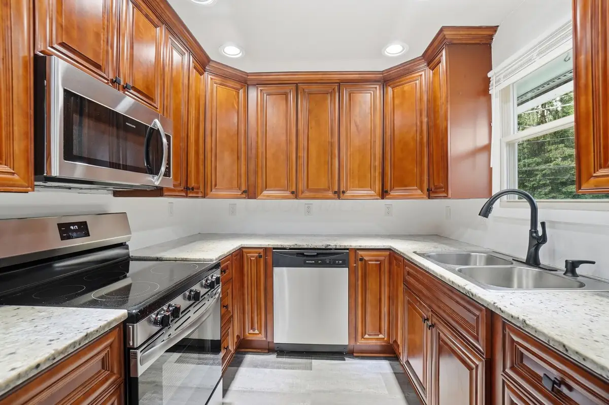 5007 Holbrook Drive, Columbus, OH 43232 - #1