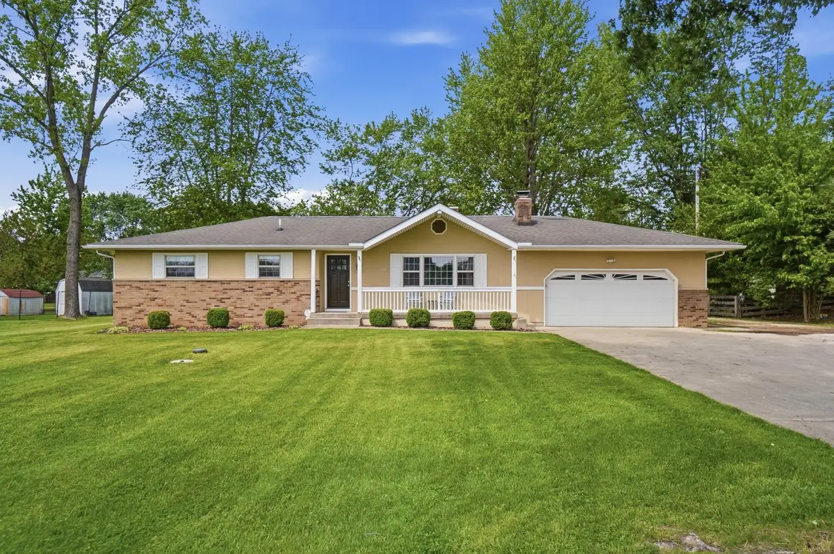 6040 E Walnut Street, Westerville, OH 43081 - #1