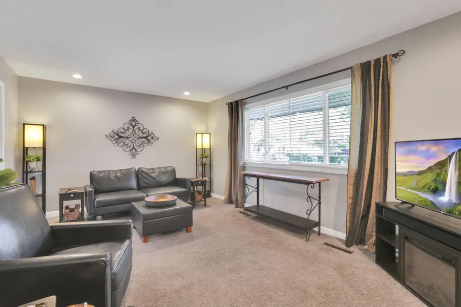 2143 Waldorf Road, Columbus, OH 43229 - #3