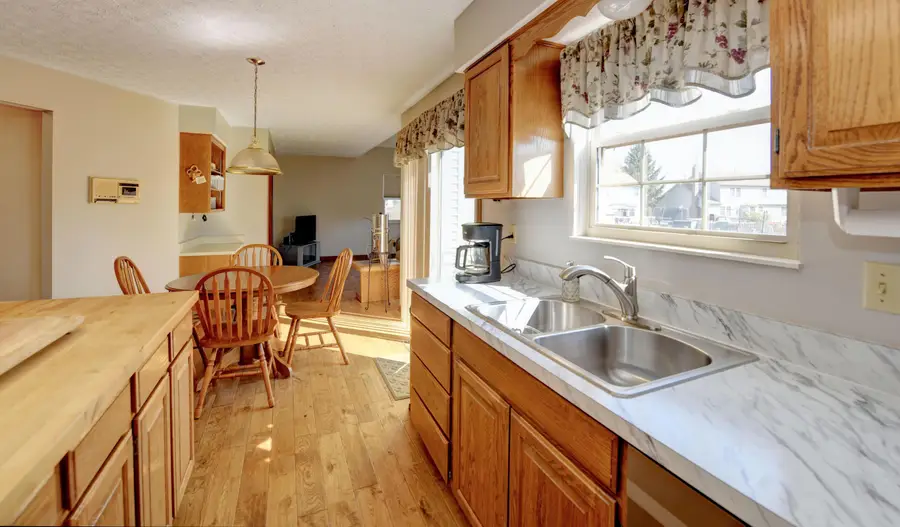 2796 Wynneleaf Street, Hilliard, OH 43026 - #3