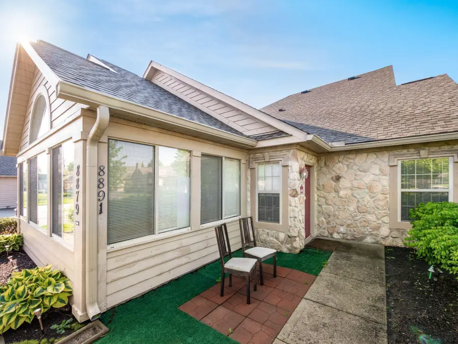 8891 Linksway Drive, Powell, OH 43065 - #3