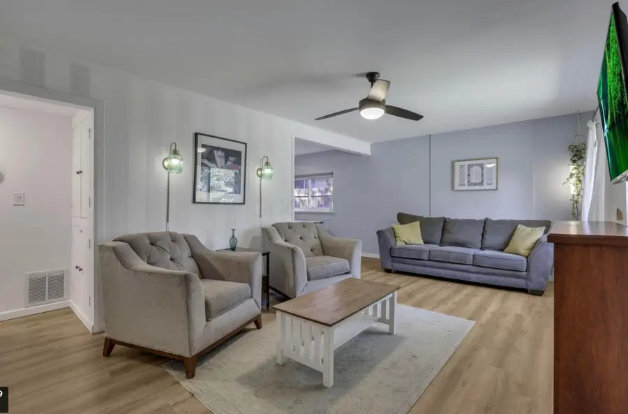 283 Maplewood Avenue, Columbus, OH 43213 - #2