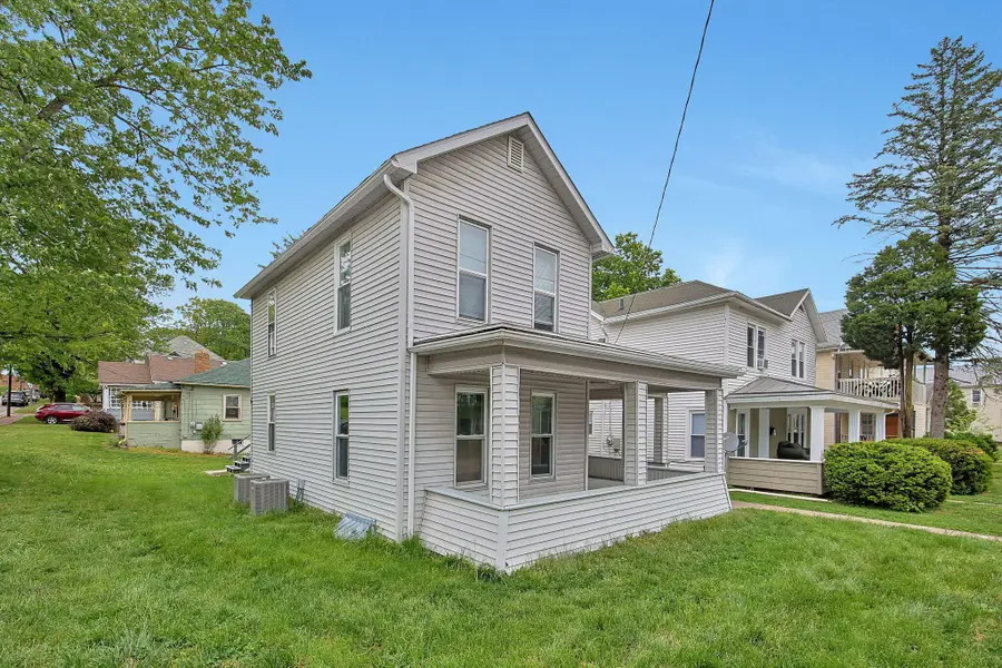226 W Union Street, Athens, OH 45701 - #3