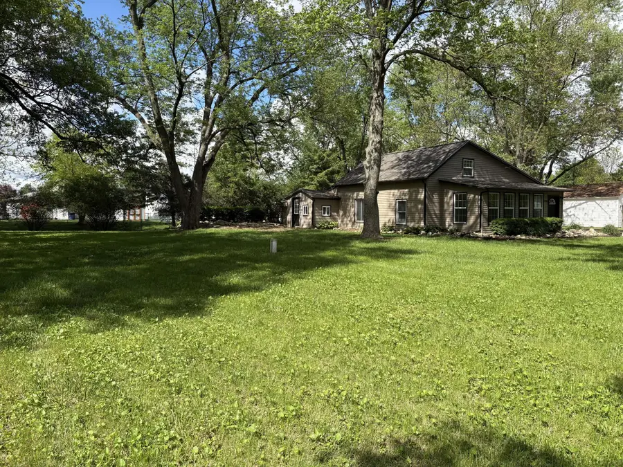 1896 Dyer Road, Grove City, OH 43123 - #3