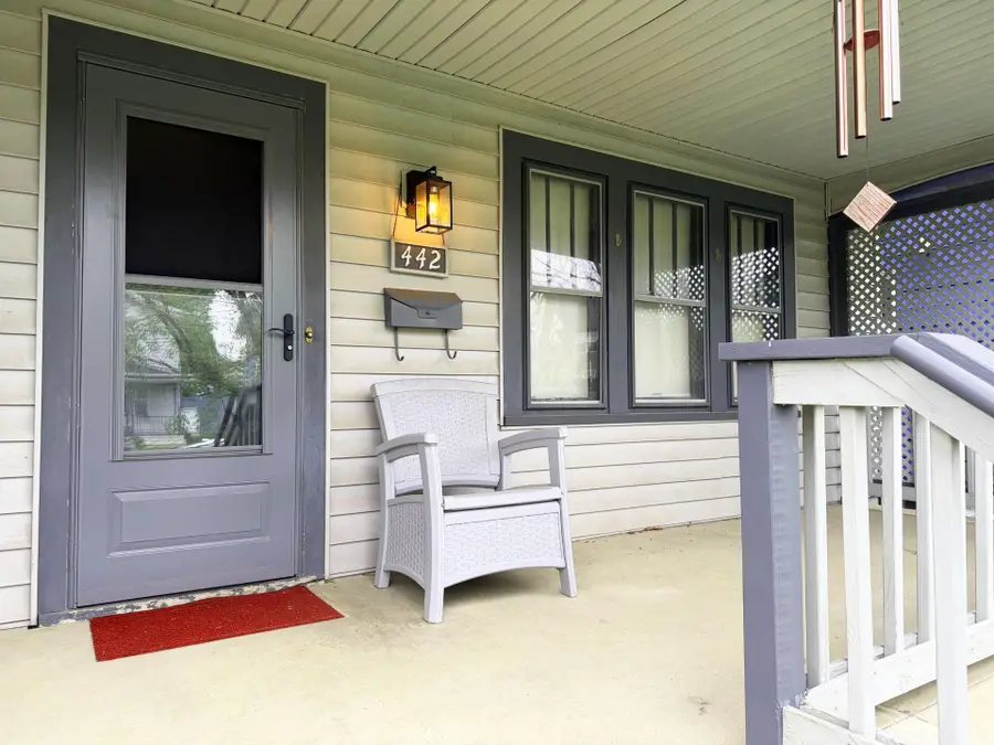 442 Larcomb Avenue, Columbus, OH 43223 - #2