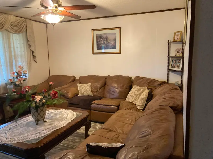 5083 Jameson Drive, Columbus, OH 43232 - #3