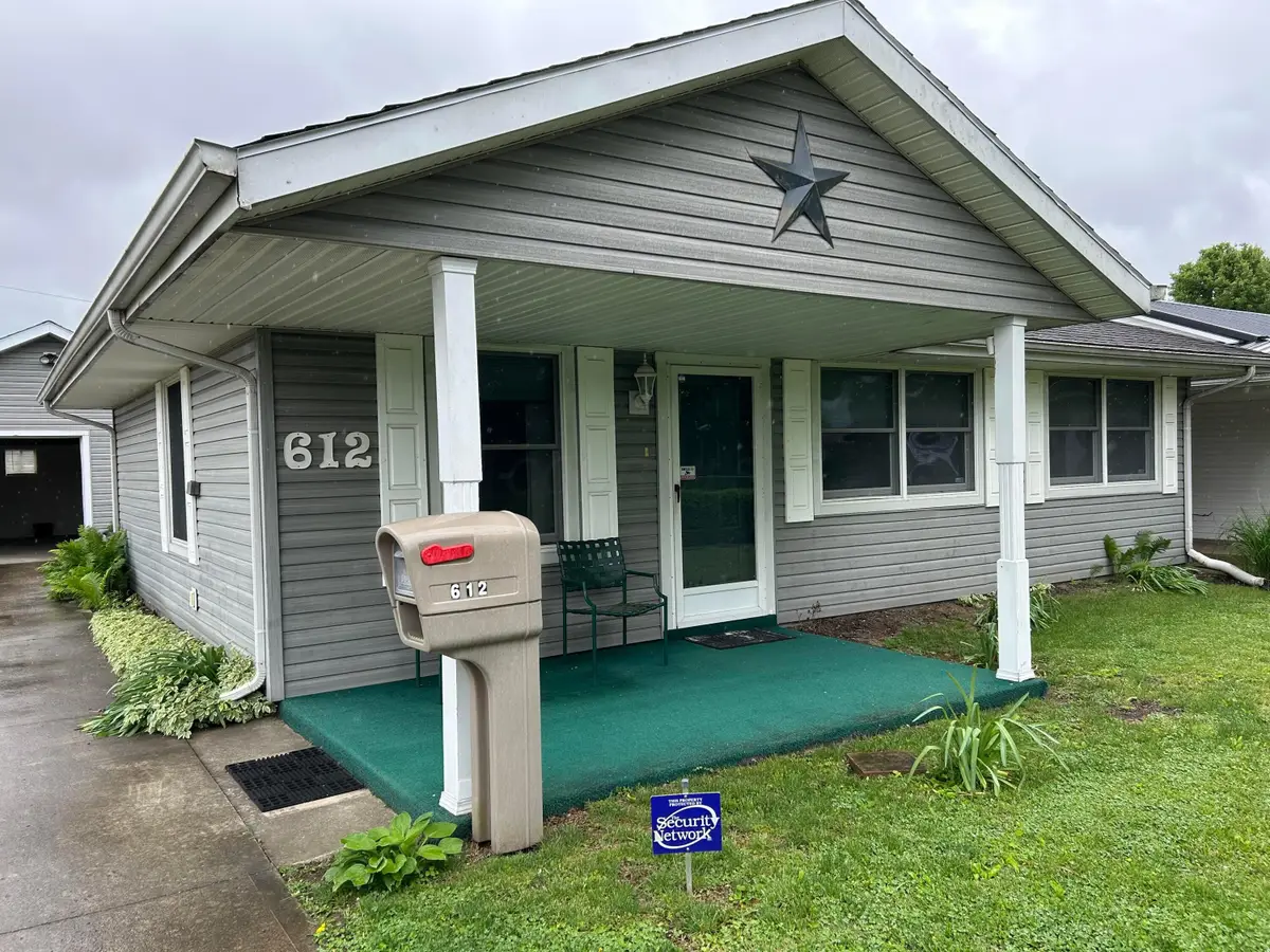 612 Walnut Street, Waverly, OH 45690 - #1