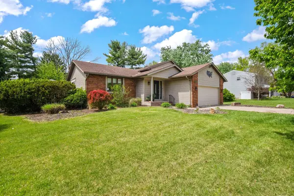 11655 E Eastmeadow Court, Pickerington, OH 43147