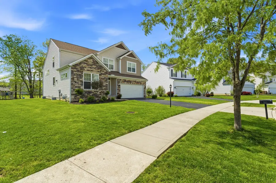 304 Glen Crossing Drive, Etna, OH 43062 - #3