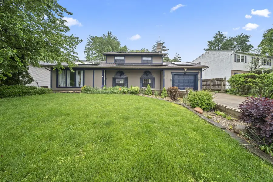 300 Dunbarton Road, Columbus, OH 43230 - #2