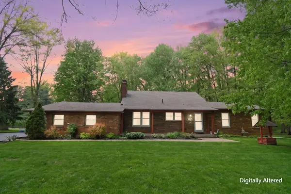 102 Whirlaway Loop Sw, Pataskala, OH 43062