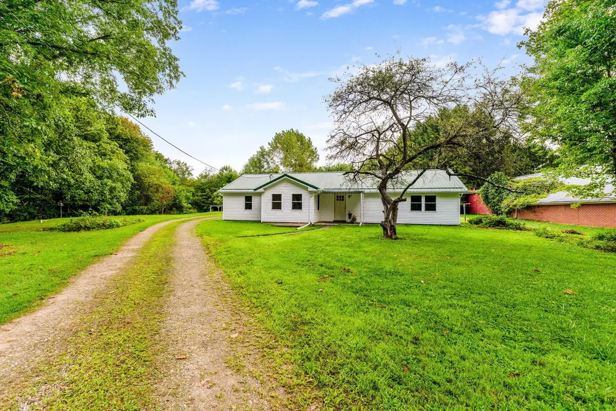 10819 Tucker Road, Mount Vernon, OH 43050 - #1