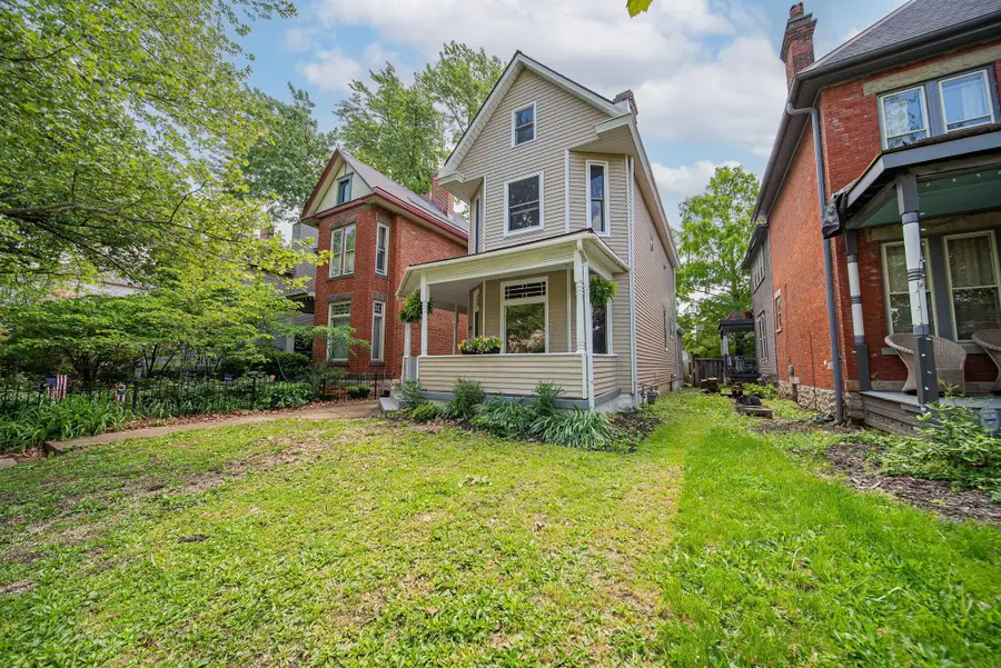 313 W 1st Avenue, Columbus, OH 43201 - #3