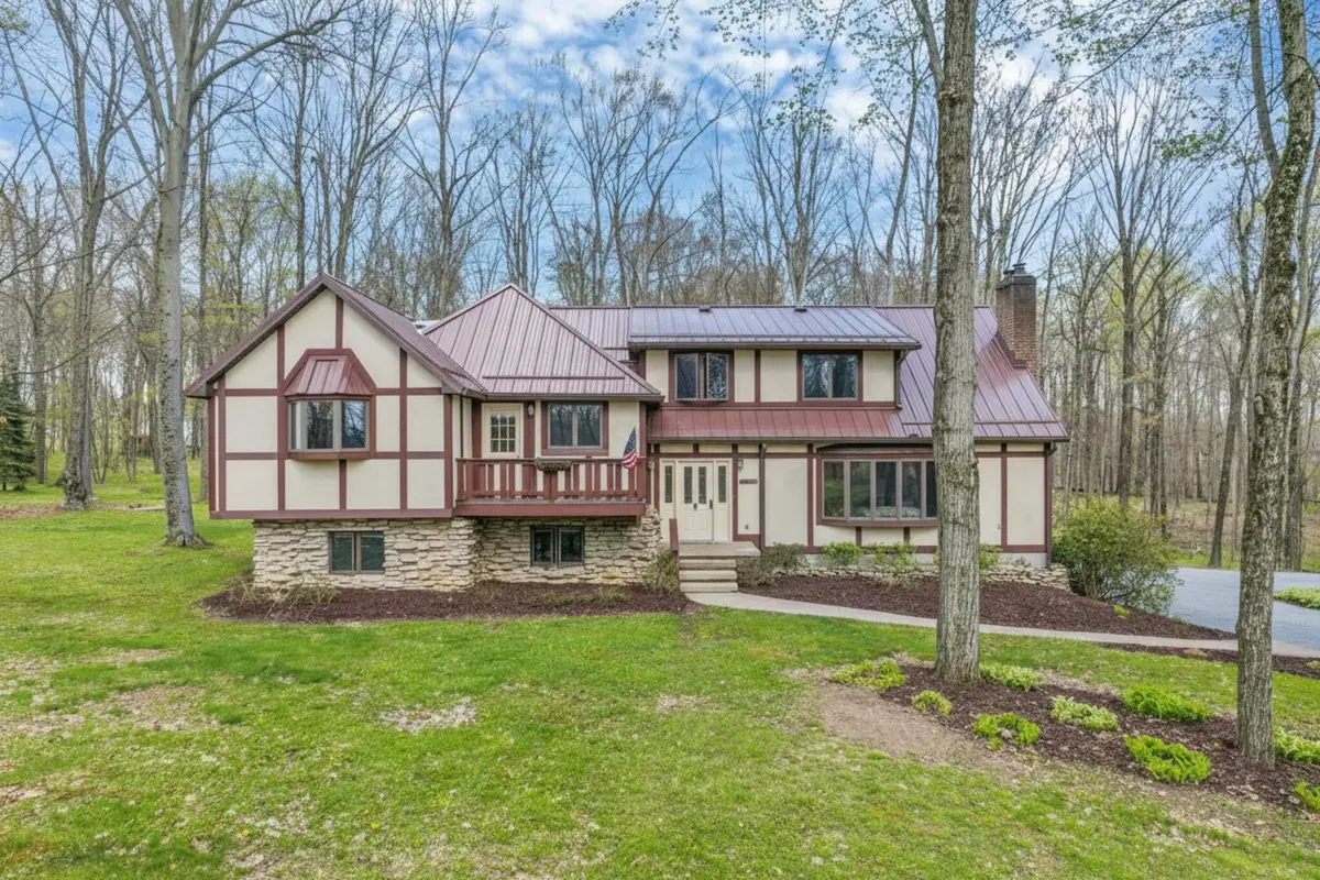 3915 Maxwell Road, Mansfield, OH 44904 - #1