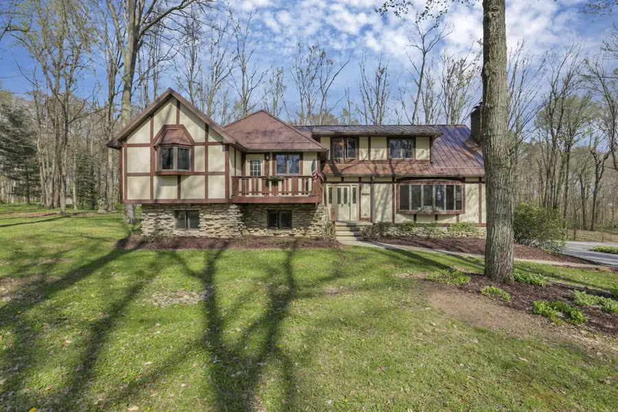 3915 Maxwell Road, Mansfield, OH 44904 - #2
