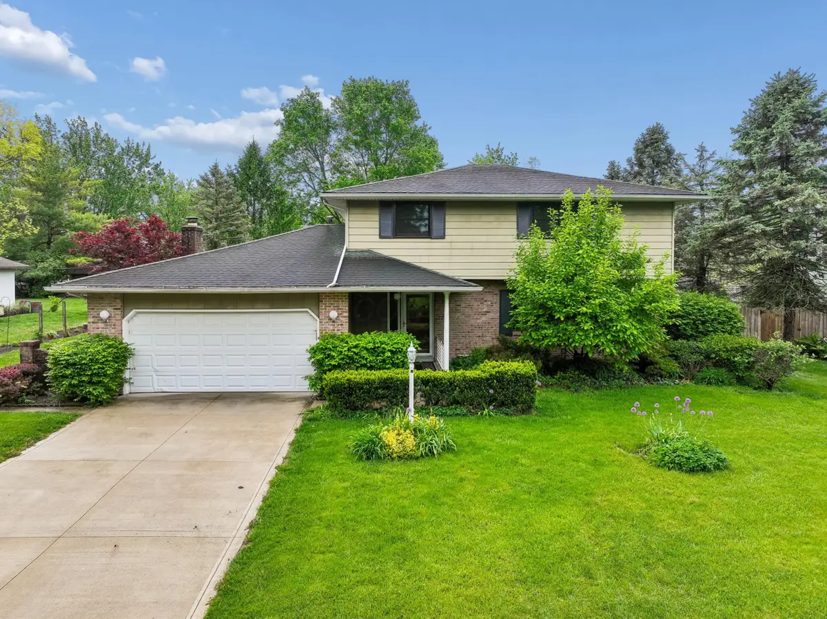6169 Meadow Wood Lane, Columbus, OH 43228 - #1