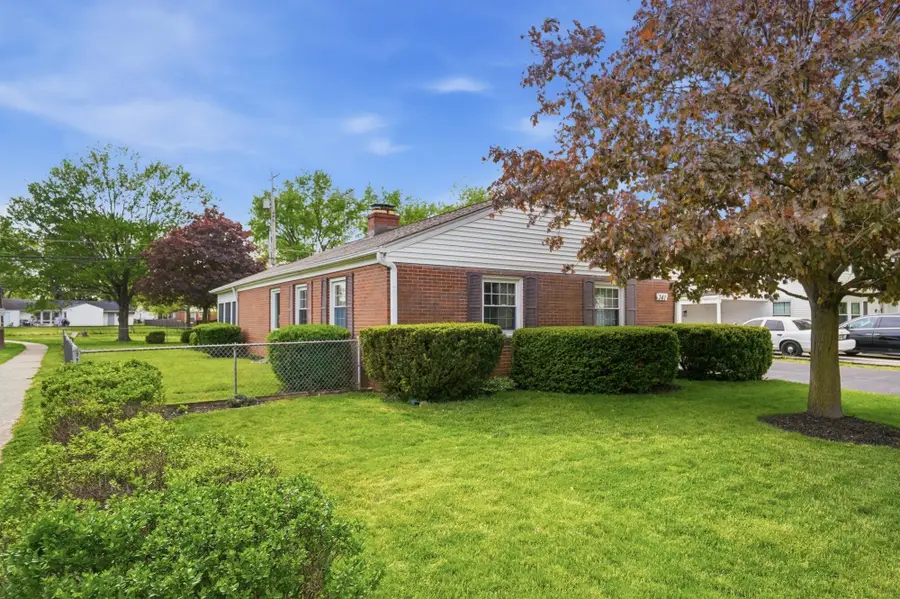 341 Carilla Lane, Columbus, OH 43228 - #3