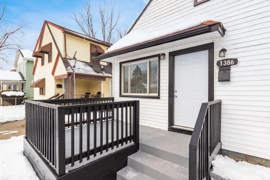 1386 E 22nd Avenue, Columbus, OH 43211 - #3