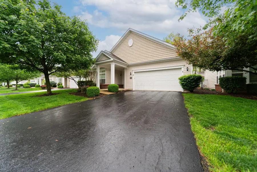 5485 Welbourne Place, New Albany, OH 43054 - #3
