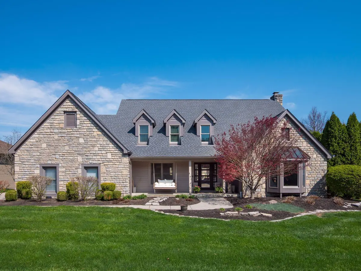 6208 Inverurie Drive E, Dublin, OH 43017 - #1