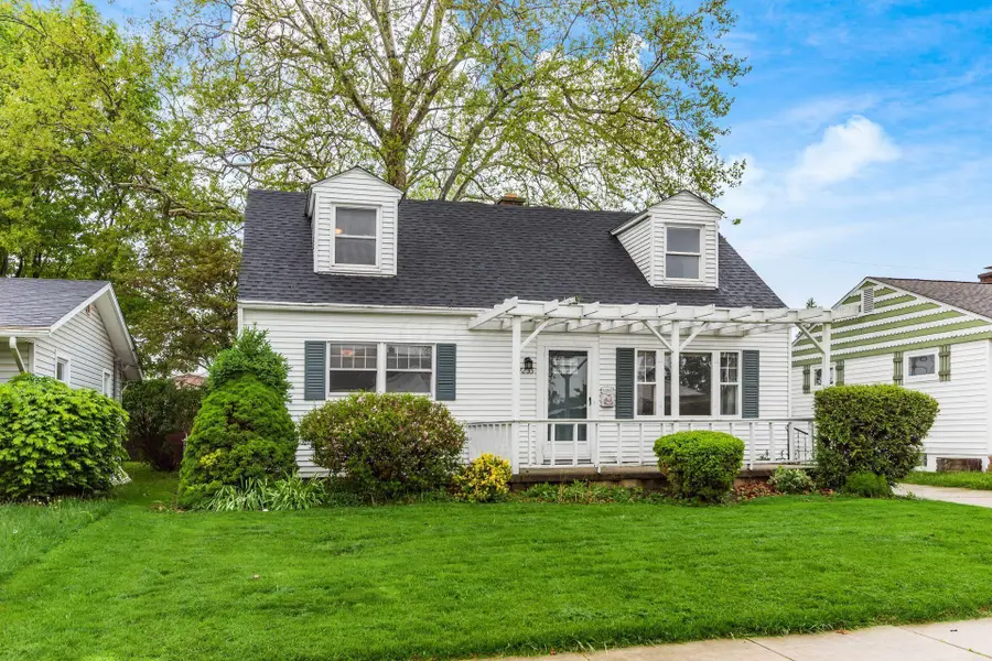 4235 Ashgrove Drive, Grove City, OH 43123 - #2