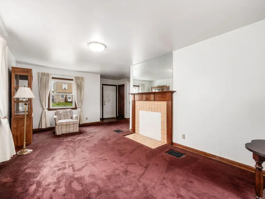 1736 E Frankfort Street, Columbus, OH 43206 - #3