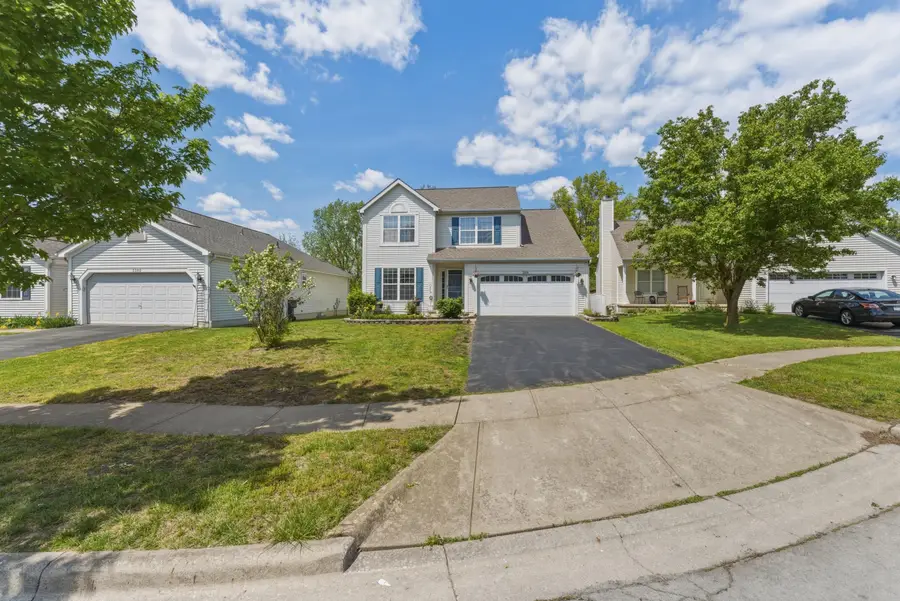 3374 Brook Spring Drive, Grove City, OH 43123 - #3