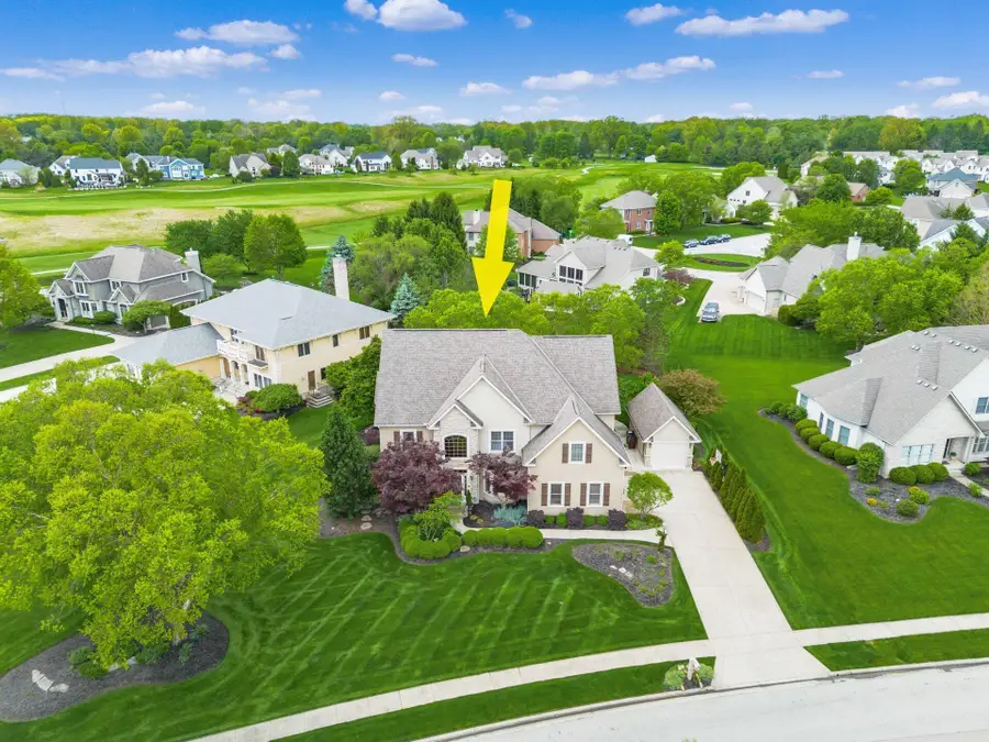 5009 Medallion Drive W, Westerville, OH 43082 - #3